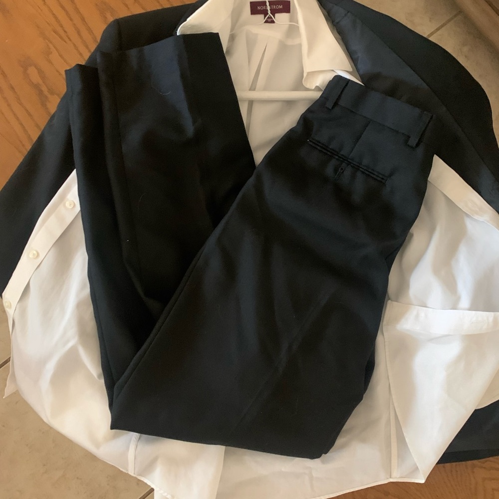Nordstrom teenager black suit. Size 16 yr old.